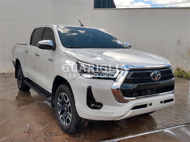 TOYOTA HILUX 2.8 SRX CD TURBO DIESEL 2022