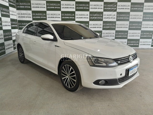 VOLKSWAGEN JETTA 2.0 TSI  HIGHLINE 211CV GASOLINA TIPTRONIC 2013