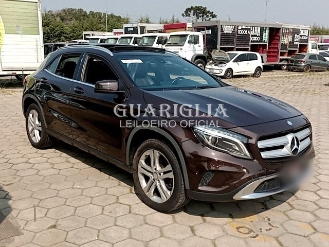 MERCEDES-BENZ GLA 200 1.6 CGI ADVANCE 16V TURBO GASOLINA 4P AUTOMÁTICO 2015