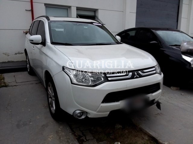 MITSUBISHI OUTLANDER 2.0 16V GASOLINA 4P AUTOMÁTICO 2014